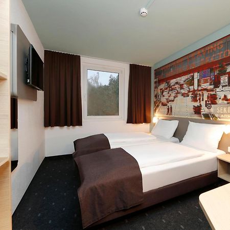 B&B Hotel Berlin-Dreilinden Клайнмахнов Екстер'єр фото