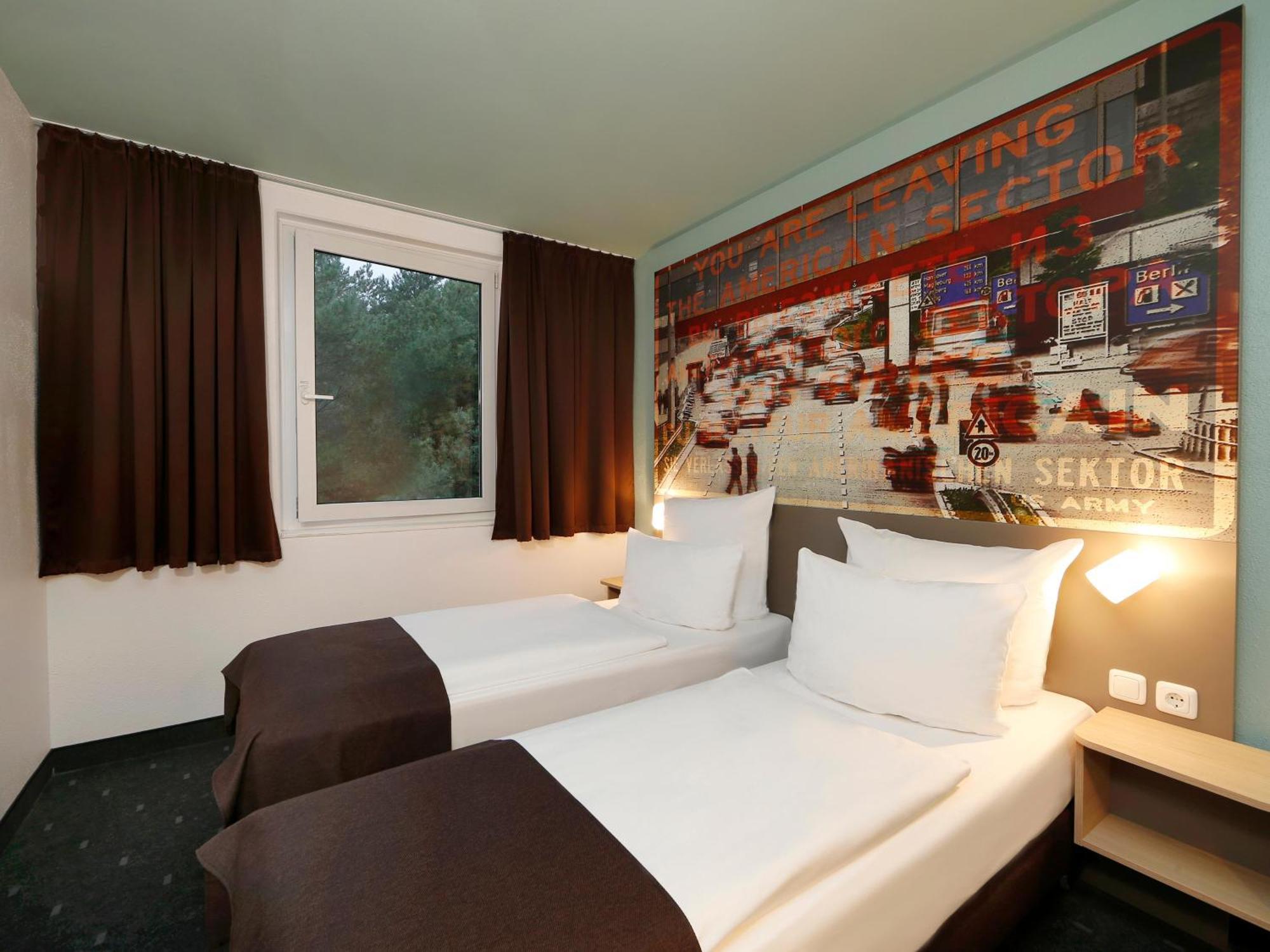 B&B Hotel Berlin-Dreilinden Клайнмахнов Екстер'єр фото