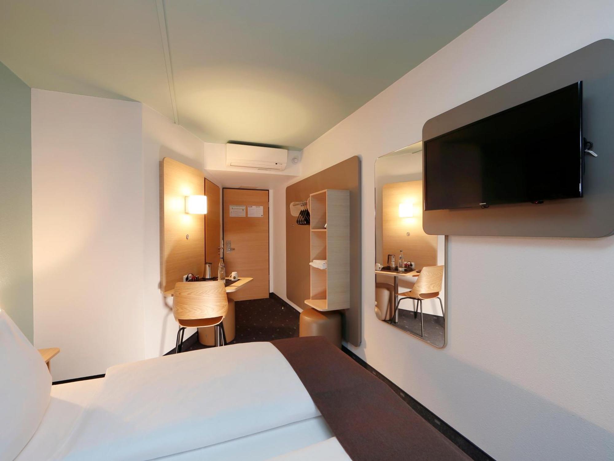 B&B Hotel Berlin-Dreilinden Клайнмахнов Екстер'єр фото
